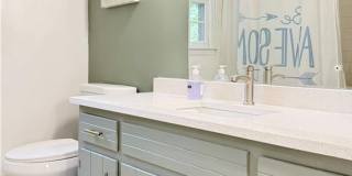 4193 N Shallowford Road Gallery 9