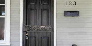 121-123 Huron Avenue - 123 121-123 Huron Avenue - 123 Gallery 1