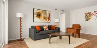 Lombardi Apartments Lombardi Apartments Gallery 11
