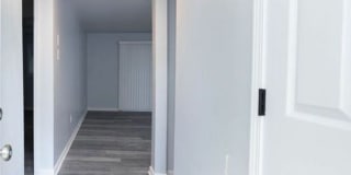 Miller Chateau Apartments Gallery 58