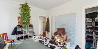 522 E 38th Street Gallery 22
