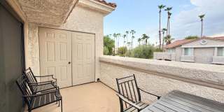 AVAILABLE NOW! 1 bedroom, 1 bathroom condo in Palm Springs! Gallery 11