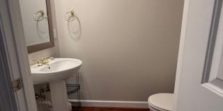 Beautifully Updated three-bedroom, 2.5-bath townhouse in Sterling, Va Gallery 5