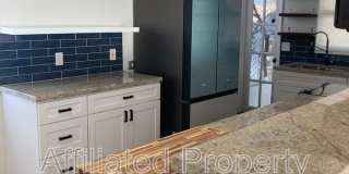 5101 Spruce Avenue Gallery 1