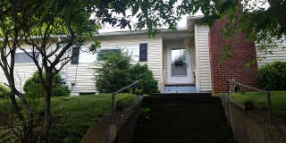 424 Green Street Gallery 1