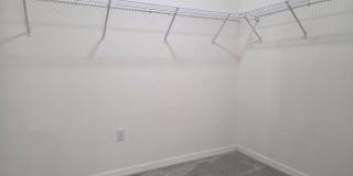 Pet Friendly Home in Southern Ridge Gallery 26