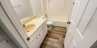 2bd/1ba Apartment - W/S/G & Landscaping Maintenance Included! Move in Special! Gallery 36