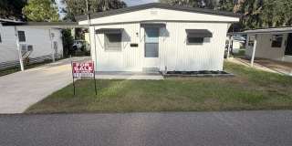 4836 Cottage Street Gallery 1