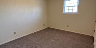 Large 2 Bedroom, 1 Bath Apartment in Old SW Gallery 7