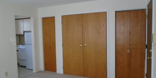 Charles Apartments Gallery 4