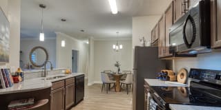 Port 58 Apartments @ Hillpoint Gallery 2