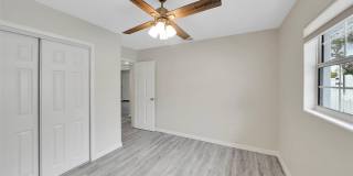4550 16TH Avenue N Gallery 38