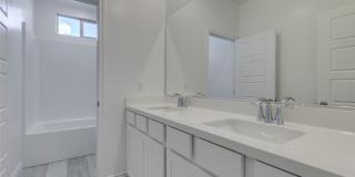 600 N Carriage Hill Drive Gallery 28