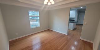 Stunning 4 Bedroom, 2.5 Bath Home Just 3 Blocks to Chesapeake Bay Gallery 19