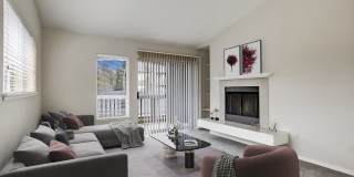 On the Green at Harbour Pointe Gallery 34