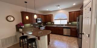 4502 E NARROWLEAF Drive Gallery 5