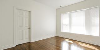 1030 E 47th St Gallery 29