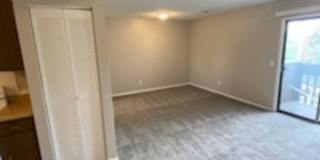 River Walk Apartments Gallery 72