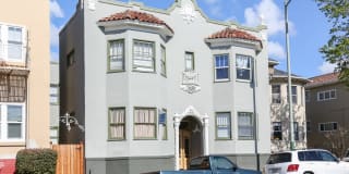 414 E. 15th Street Gallery 1