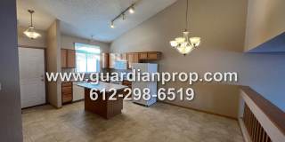 Townhouse Available September 1, Vaulted Ceilings, Open Floor Plan, 2 Bath, Attached Garage Gallery 5