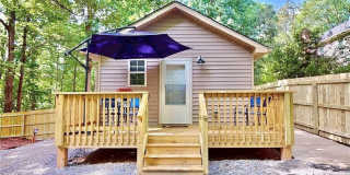 2402 Rockwood (Cottage) Drive Gallery 1