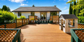 Charming and Bright 3 bed in Convenient Poulsbo community with amazing views! Gallery 19