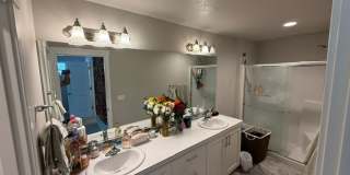 Air Conditioned 3 Bed 2.5 Bath Gallery 10