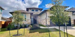 1546 Escarpment Gallery 2