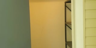 1504 Lincoln Way Gallery 26