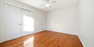 237 North St Gallery 11