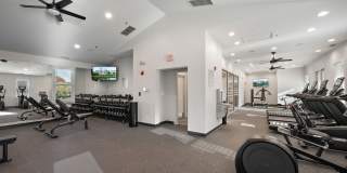 Versailles on the Lakes Schaumburg Gallery 25