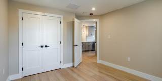 530 WASHINGTON Avenue Gallery 12