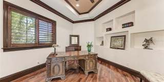 14 N WASHINGTON Drive Gallery 82