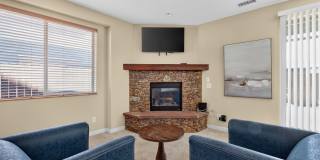 Gorgeous townhome near NAU Gallery 9