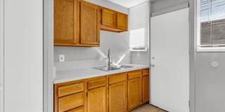 2311 N Richey Blvd Unit B Gallery 6