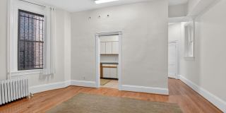 1115 MASSACHUSETTS Avenue NW Gallery 21
