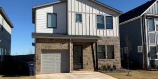 Beautiful home in Edmond/Oklahoma City Gallery 1