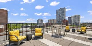 Reside on Clarendon Gallery 21