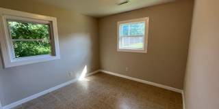 Three Bedroom Home Within Walking Distance to Alabama A&M Gallery 8
