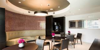 Pearl Greenway Gallery 18