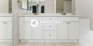 1712 Ember Glow Circle Gallery 9