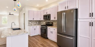 2425 W Bronco Butte Trail Gallery 7