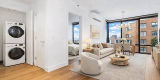 227 Lexington Avenue Gallery 1