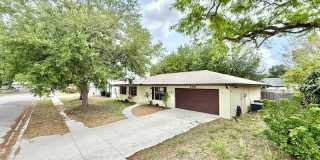 2445 East Burr Oak Court Gallery 4