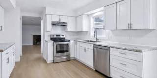 3233 Wolcott Street Gallery 1