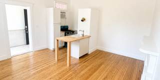 2711 Indiana Avenue Gallery 2