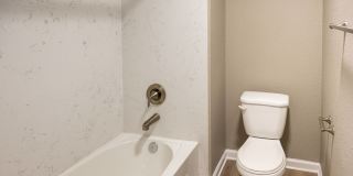 Sierra Oaks Apartments Gallery 34