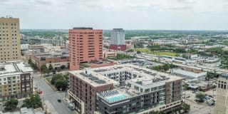 Eighteen25 Downtown Gallery 5