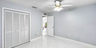 Beautifull 2-Bedroom End-Unit Villa in Palm Harbor! Gallery 11