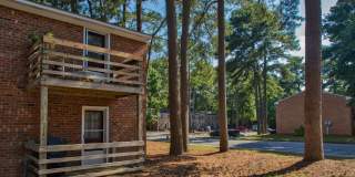 Thousand Oaks Gallery 30